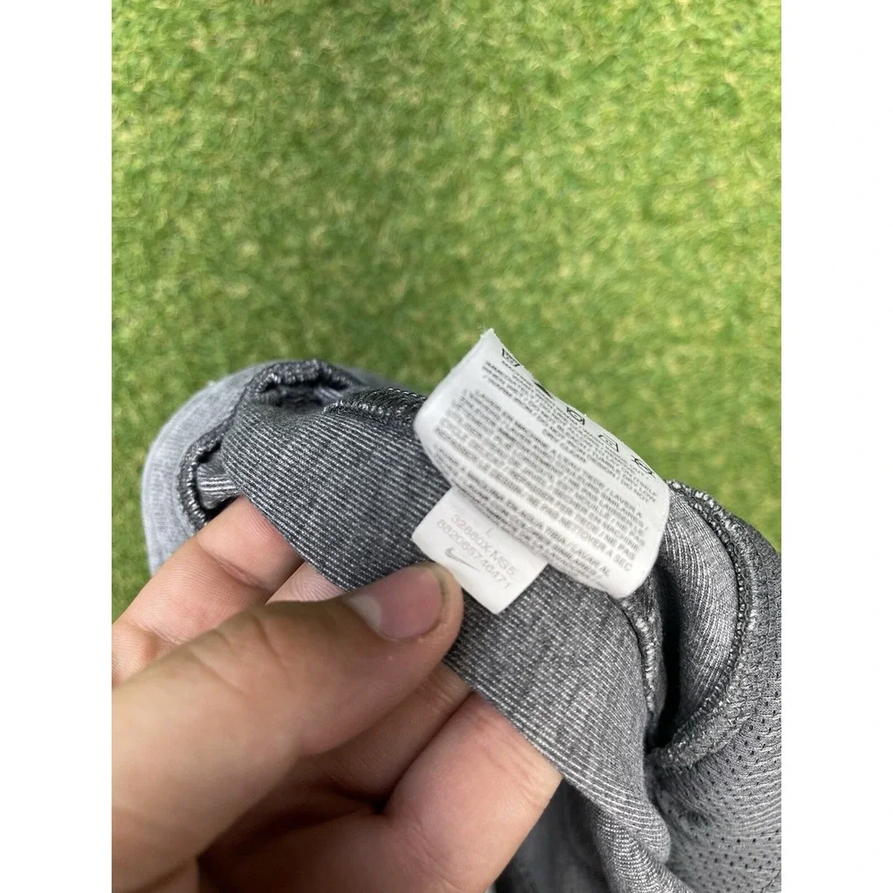 Nike shop confidence